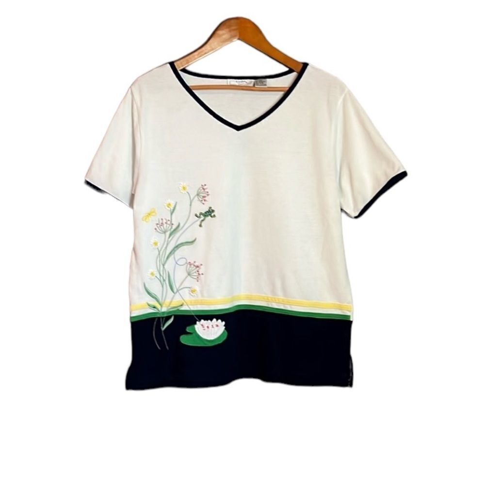 3 for‎ $30! Keneth too! Frog and lily pad embellished t  shirt